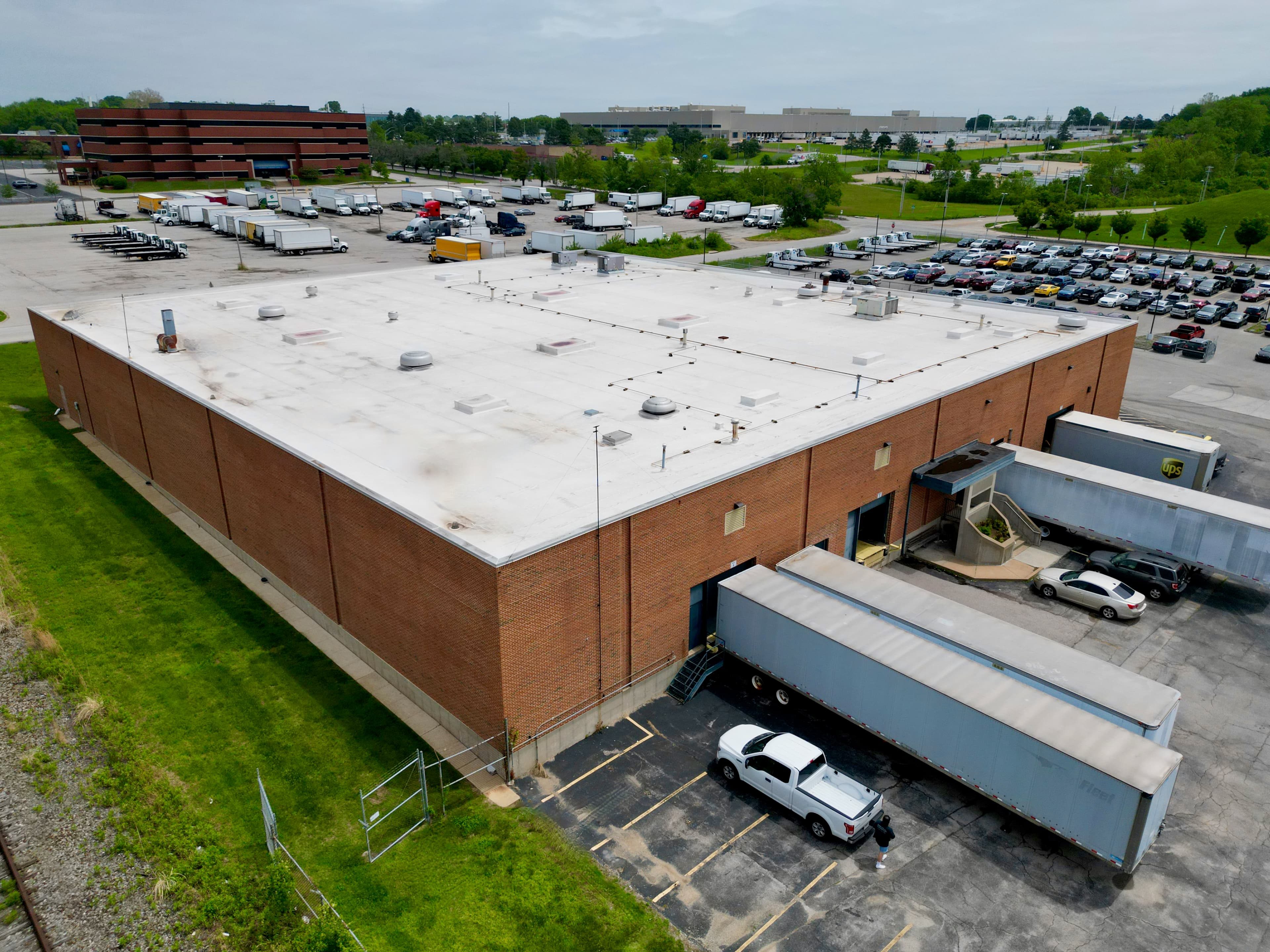 560 Anglum Rd, Hazelwood MO — Drone view 2