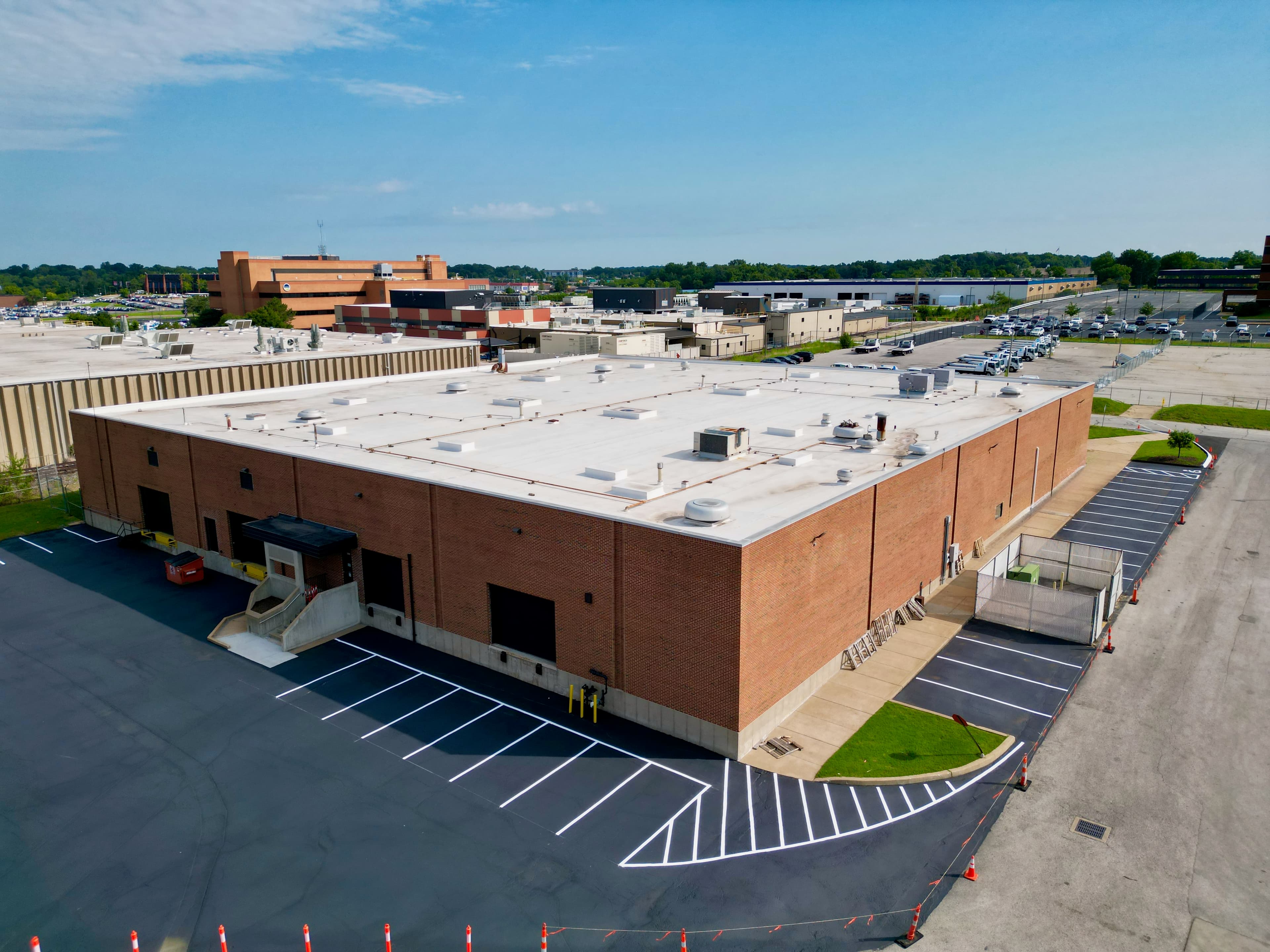 560 Anglum Rd, Hazelwood MO — Industrial Warehouse