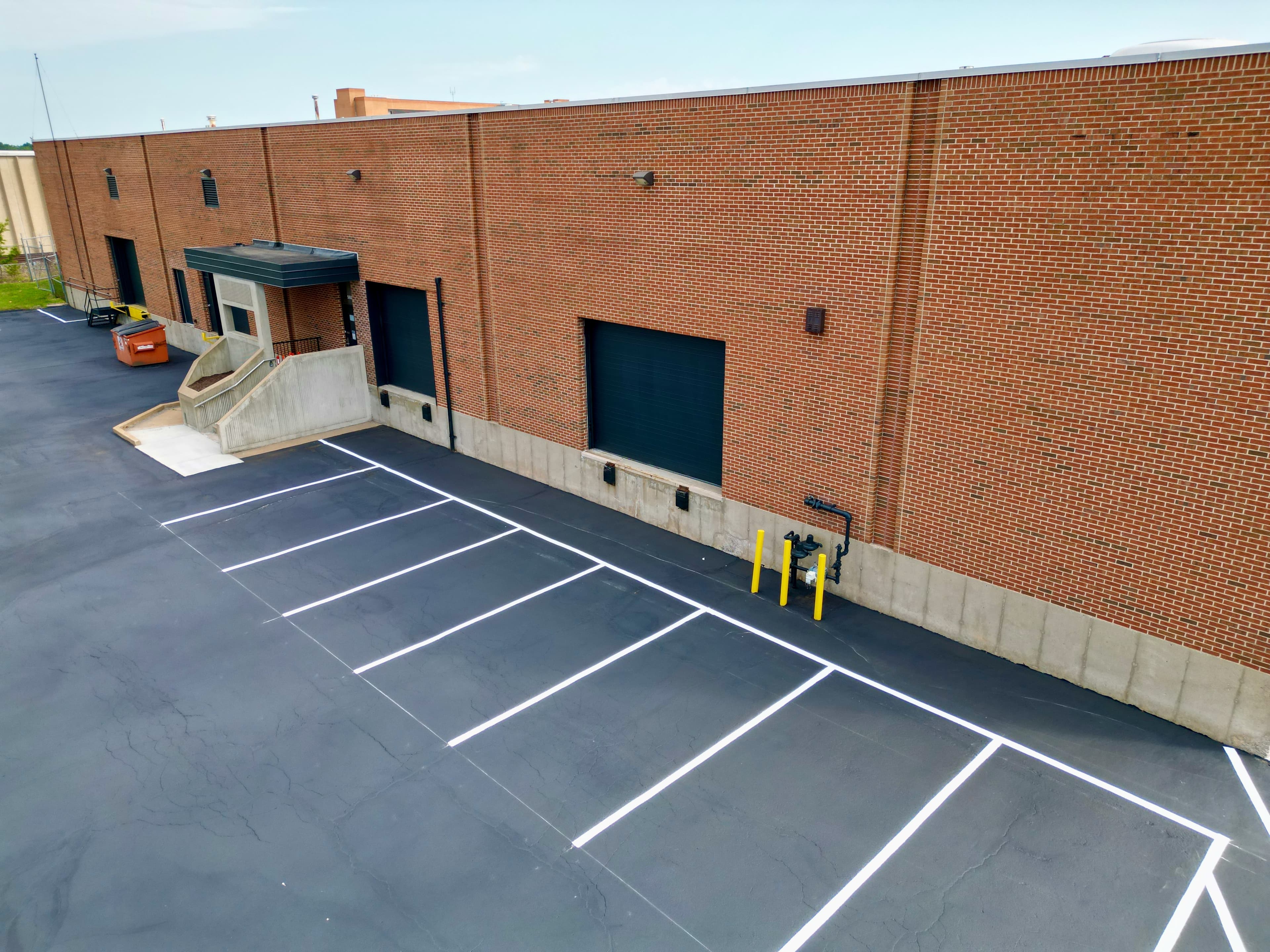 560 Anglum Rd, Hazelwood MO — Loading docks and rear parking